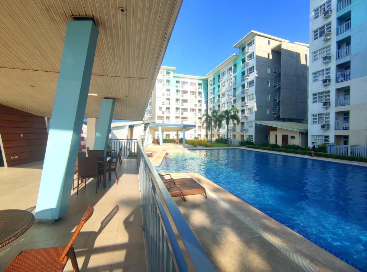 Davao Condo 2Br Pool Wifi Netflix エクステリア 写真