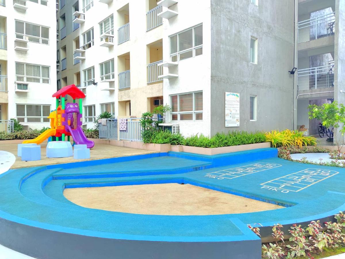 Davao Condo 2Br Pool Wifi Netflix エクステリア 写真