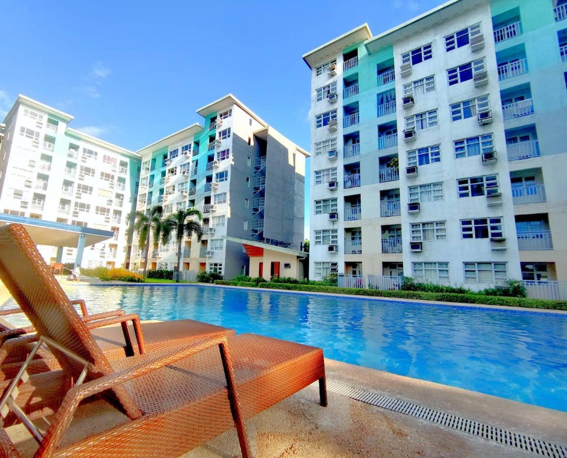 Davao Condo 2Br Pool Wifi Netflix エクステリア 写真