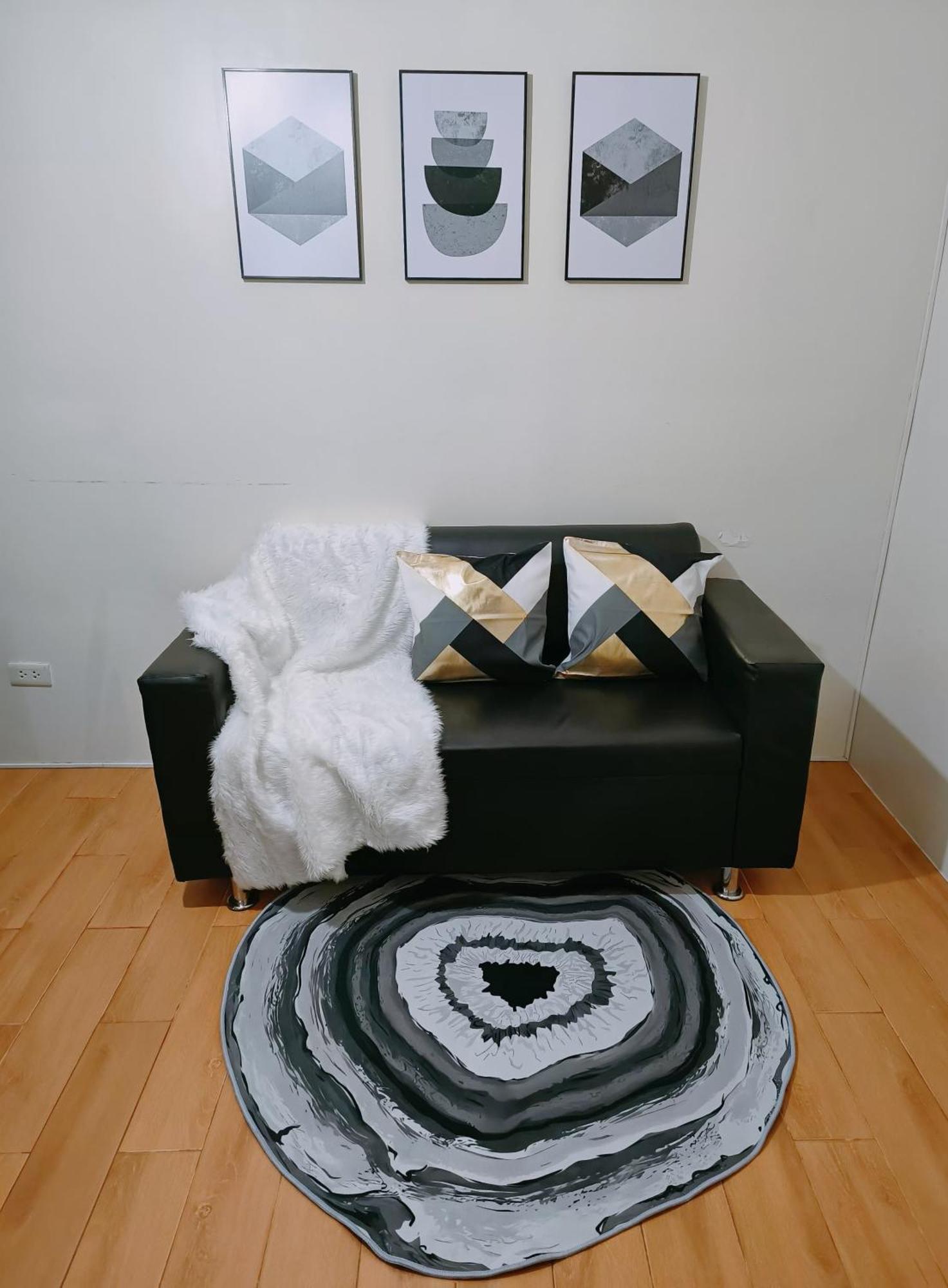 Davao Condo 2Br Pool Wifi Netflix エクステリア 写真