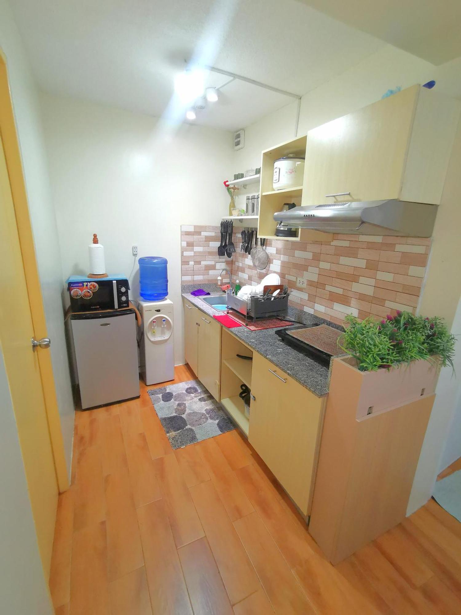 Davao Condo 2Br Pool Wifi Netflix エクステリア 写真