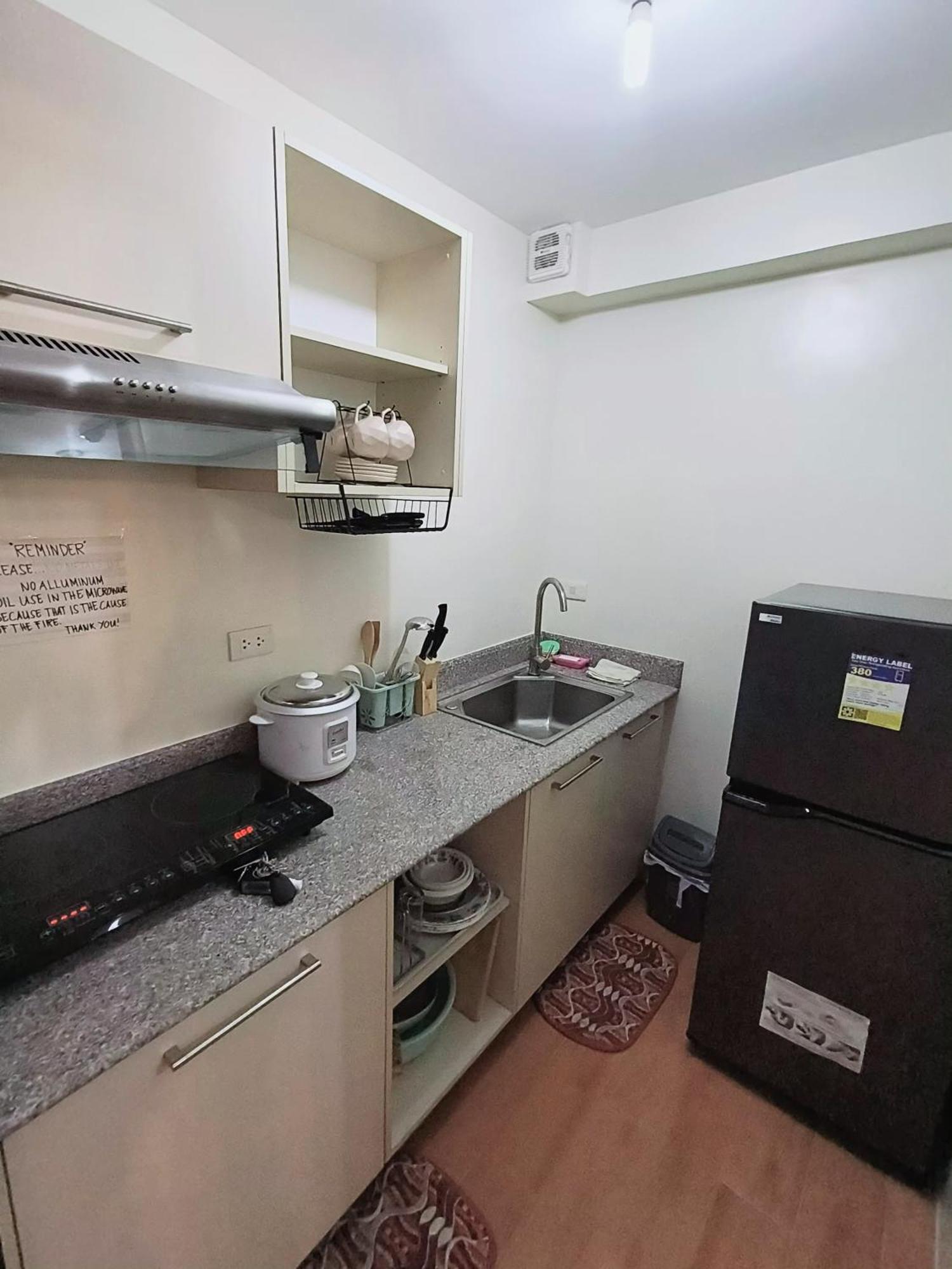 Davao Condo 2Br Pool Wifi Netflix エクステリア 写真