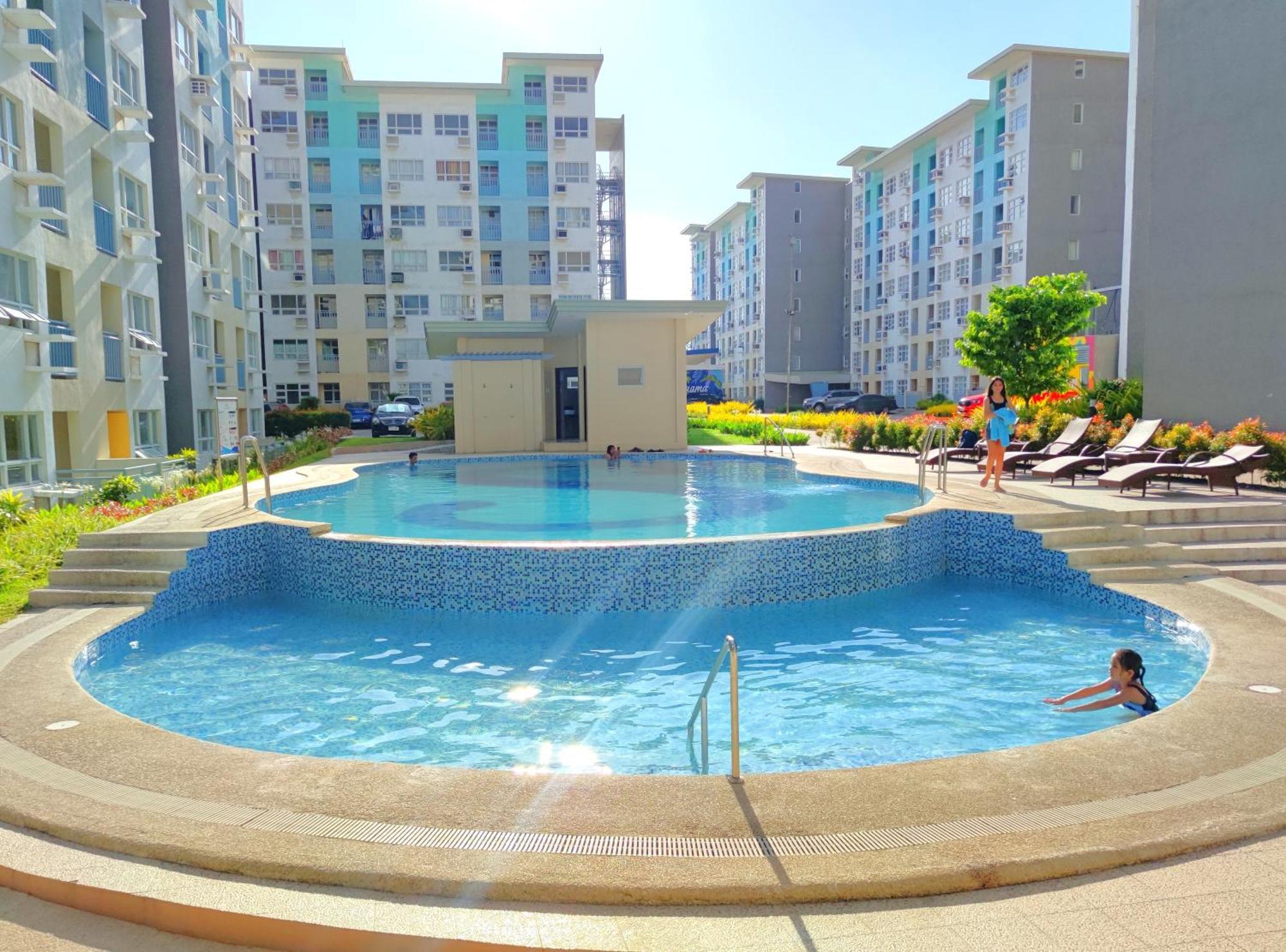 Davao Condo 2Br Pool Wifi Netflix エクステリア 写真